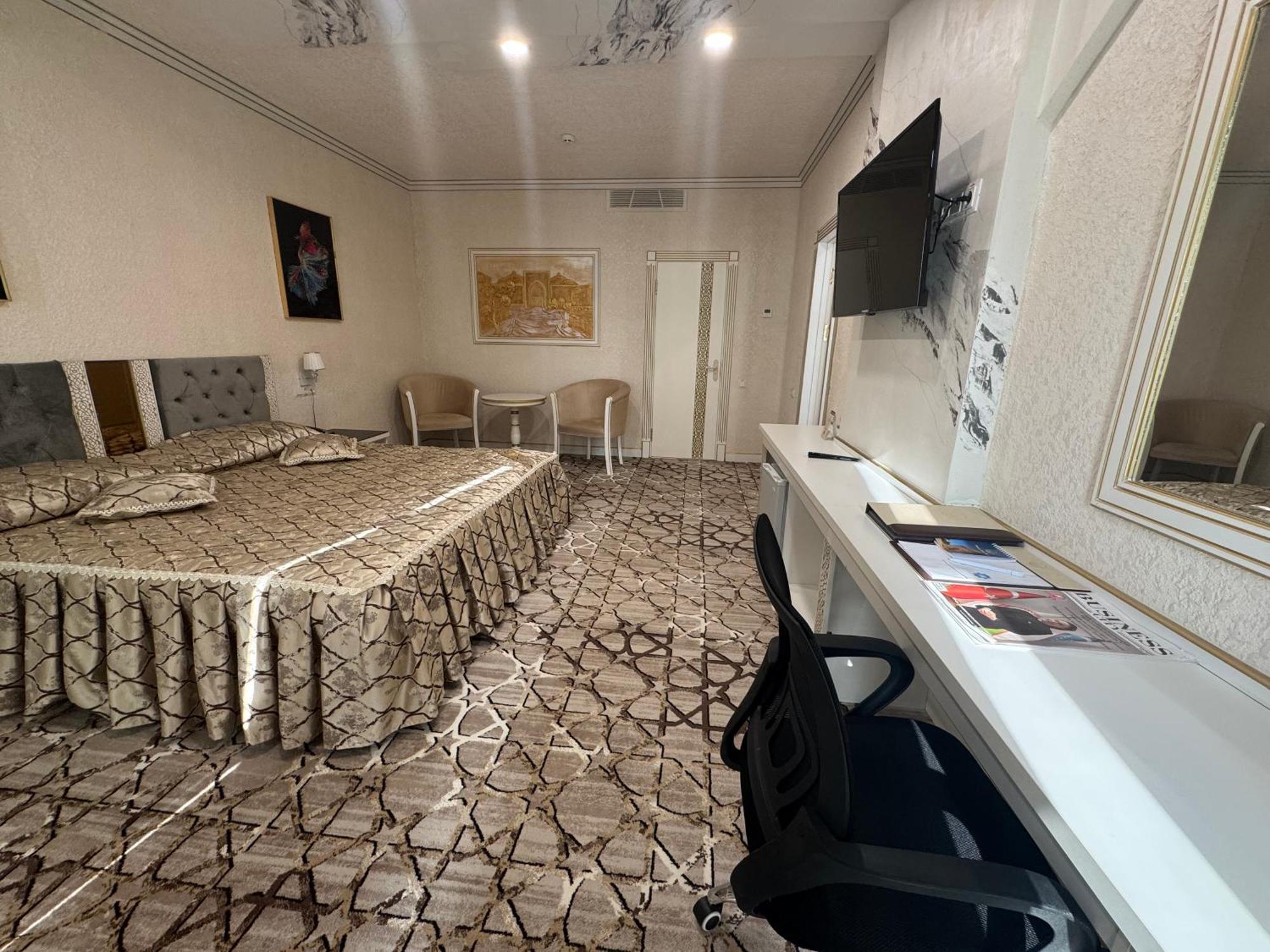 Bukhara City Hotel Turon City Plaza Bagian luar foto