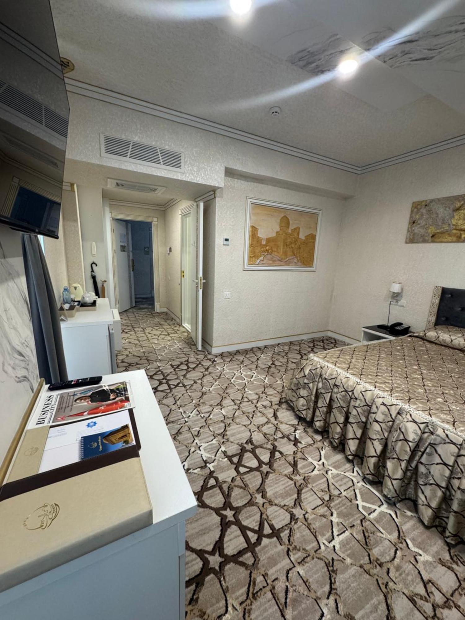 Bukhara City Hotel Turon City Plaza Bagian luar foto