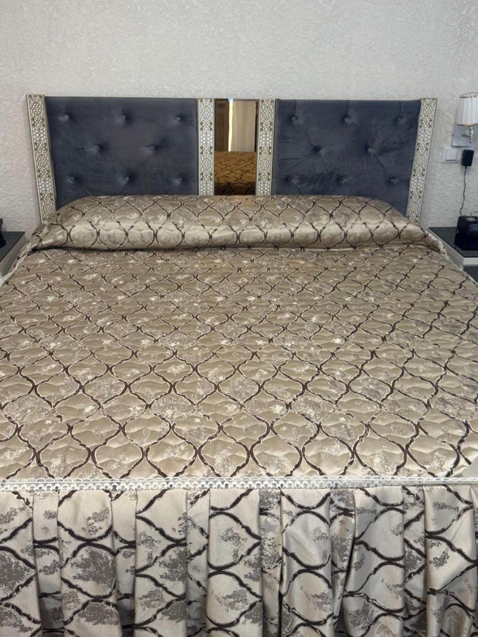 Bukhara City Hotel Turon City Plaza Bagian luar foto